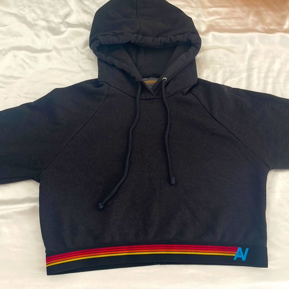 Aviator Nation never worn cropped black sweat shirt size small